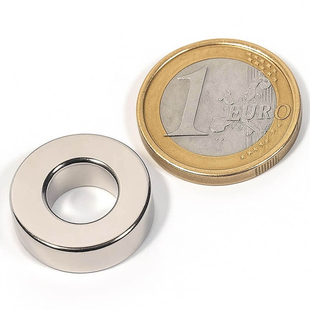 aimant néodyme anneau Øext20 x Øint10 x 5 mm, puissance 5.5Kg 47 aimant néodyme anneau Øext20 x Øint10 x 5 mm, puissance 5.5Kg