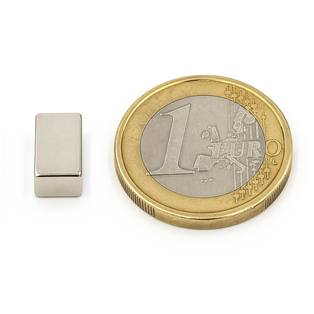 Aimant néodyme bloc 10x6x5mm, puissance 1.9kg 53 Aimant néodyme bloc 10x6x5mm, puissance 1.9kg