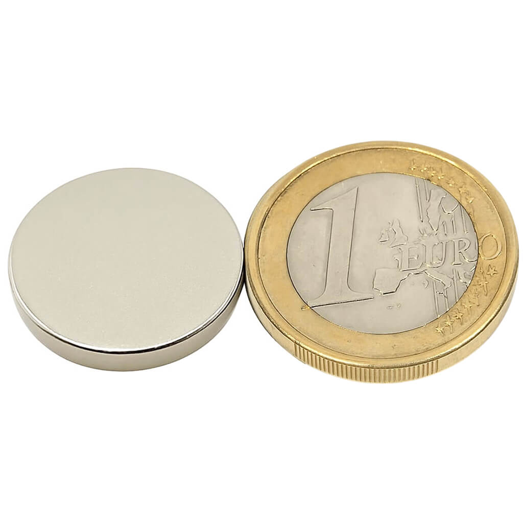 Aimant néodyme disque Ø20 x 3mm, puissance 4.3kg 93 Aimant néodyme disque Ø20 x 3mm, puissance 4.3kg