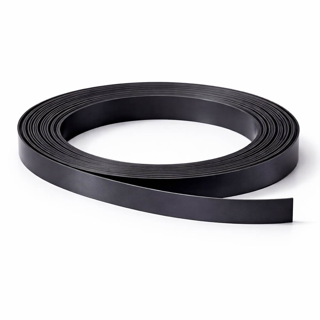 Bande magnétique noire 10mm x 1mm x 5 mètres 46 Bande magnétique noire 10mm x 1mm x 5 mètres